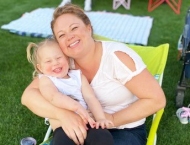 mm hugging her daughter at Dobson Ranch 2020 Movie in the Park event